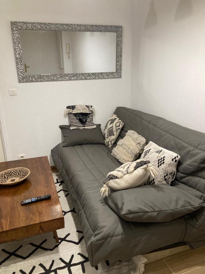 Appartement Apparement Chaleureux Avec Balcon